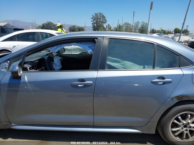 Toyota Corolla Hybrid Le 2022 JTDEAMDE5NJ056677 Image 15