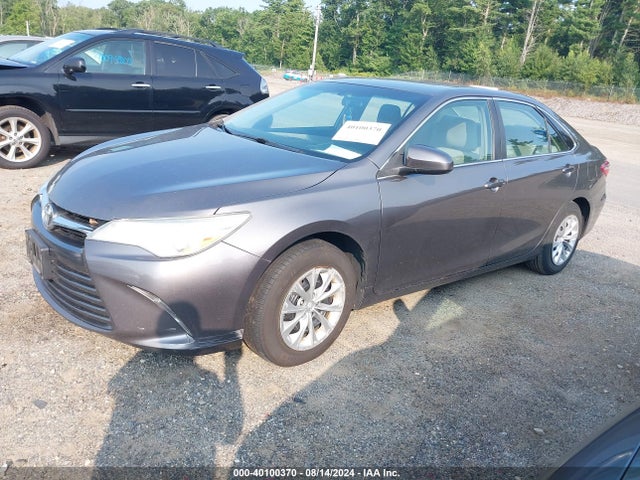 Toyota CAMRY LE 2015 4T4BF1FK8FR459012 Image 2