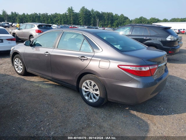 Toyota CAMRY LE 2015 4T4BF1FK8FR459012 Image 3