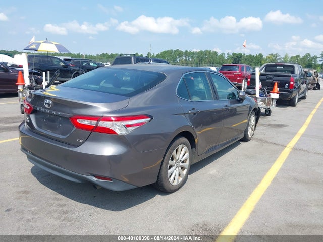 Toyota CAMRY LE 2018 4T1B11HK5JU059391 Image 4