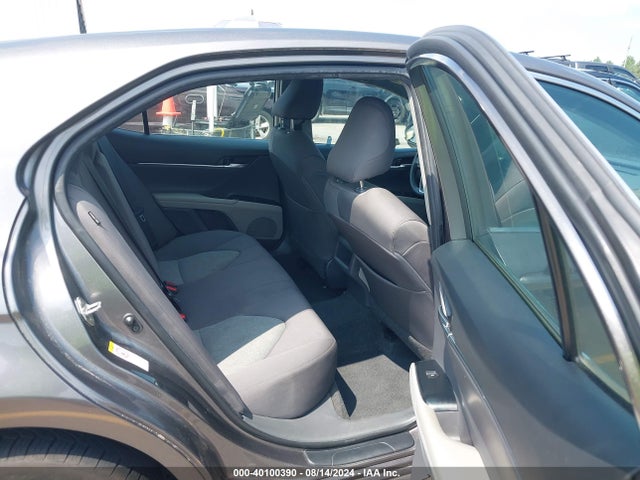 Toyota CAMRY LE 2018 4T1B11HK5JU059391 Image 8