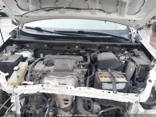 Toyota Rav4 Xle 2018 JTMRFREV9JD222027 Image 10