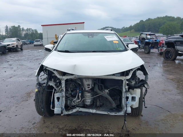 Toyota Rav4 Xle 2018 JTMRFREV9JD222027 Image 13