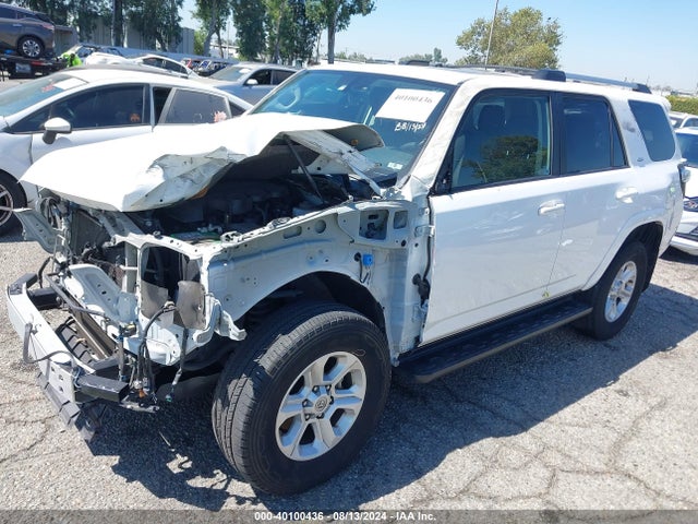 Toyota 4runner Sr5 Premium 2019 JTEZU5JRXK5208751 Image 2