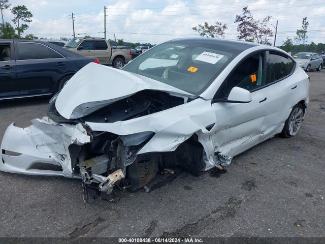 2022 TESLA MODEL Y 7SAYGDEE3NF311010 Photo 1