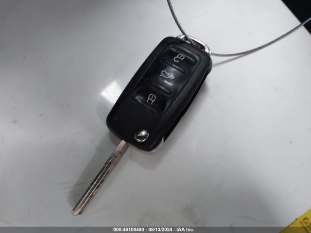 3VW4T7AJ1HM413933 Volkswagen JETTA GLI