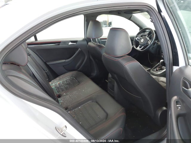 3VW4T7AJ1HM413933 Volkswagen JETTA GLI