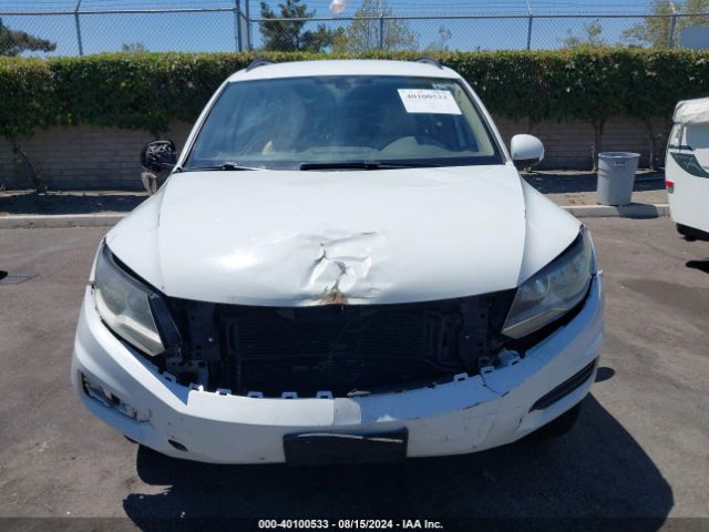 WVGAV7AX6GW596356 Volkswagen TIGUAN S