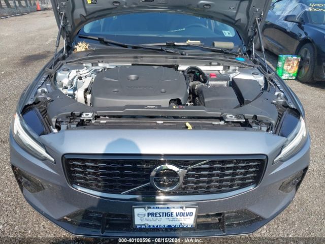7JR102FZXMG123017 Volvo S60 T5 Momentum