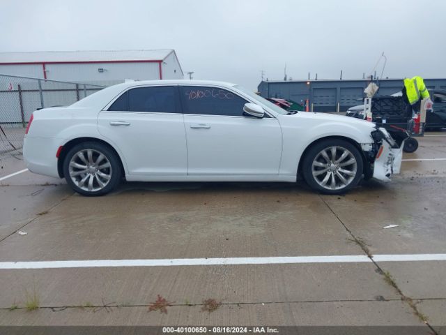 2C3CCAEG4KH528126 Chrysler 300 Limited