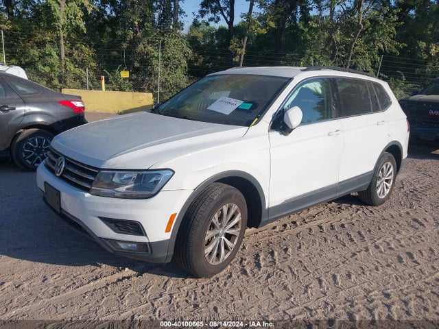 3VV2B7AX5JM001149 Volkswagen Tiguan 2.0t Se/2.0t Sel