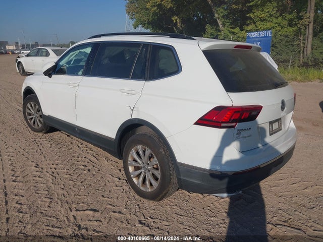 3VV2B7AX5JM001149 Volkswagen Tiguan 2.0t Se/2.0t Sel