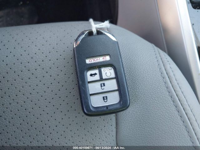 1HGCR3F96HA029939 Honda Accord Touring V6