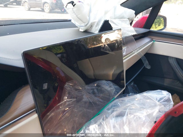 2024 TESLA MODEL X 7SAXCBE50RF445068 Photo 6