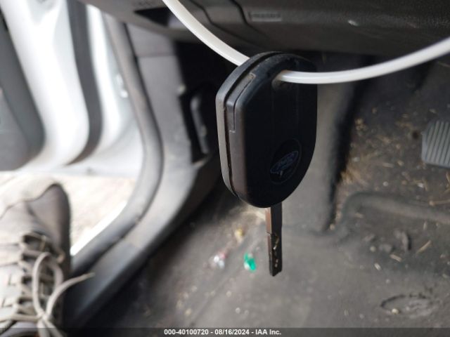 1FADP3E21JL300161 Ford FOCUS S