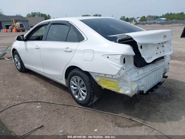 Toyota CAMRY LE 2017 4T1BF1FK8HU429604 Image 3