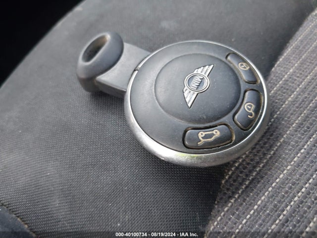 2011 MINI COOPER S COUNTRYMAN WMWZC5C54BW899932 Photo 10