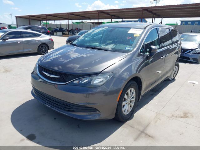 2C4RC1DG4HR723010 Chrysler Pacifica Touring