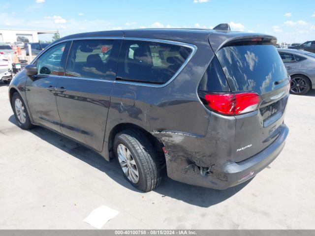 2C4RC1DG4HR723010 Chrysler Pacifica Touring