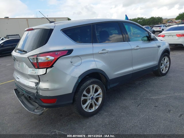 Ford ESCAPE SE 2017 1FMCU0GD7HUE39870 Image 4