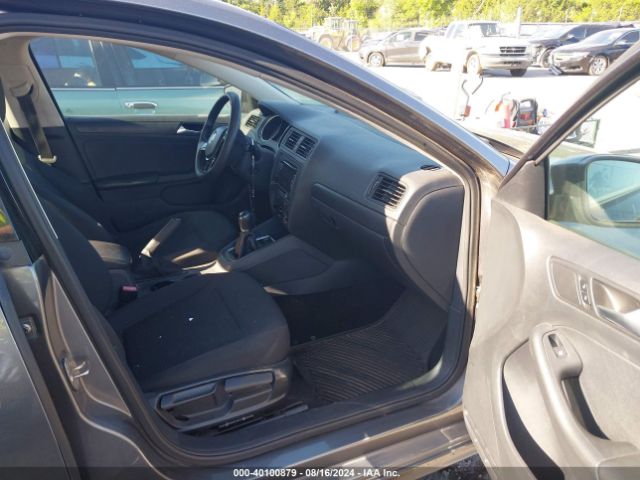 3VW1K7AJ3FM406517 Volkswagen Jetta 2.0l S