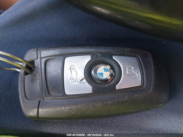 BMW 320i 2014 WBA3B1C54EP680047 Image 11