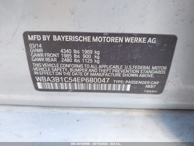 BMW 320i 2014 WBA3B1C54EP680047 Image 9