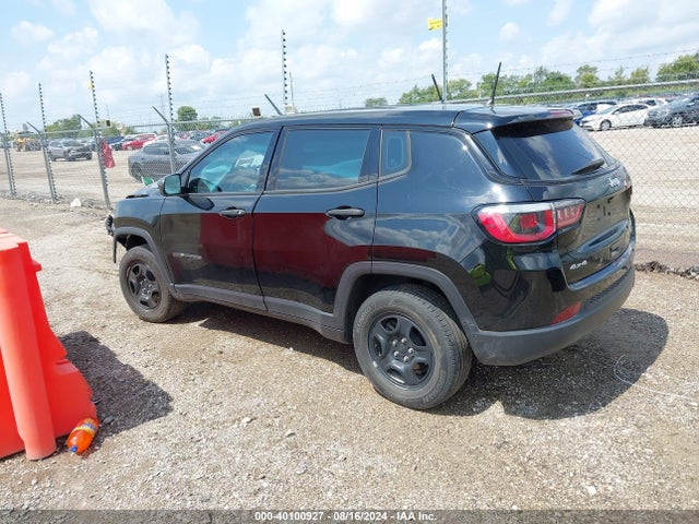 3C4NJDAB9JT146184 Jeep Compass Sport 4x4
