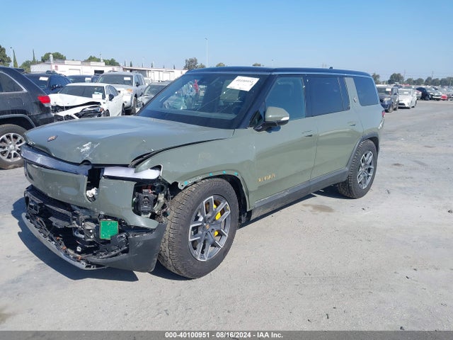 Rivian R1s Launch Edition 2023 7PDSGABL7PN004277 Image 2