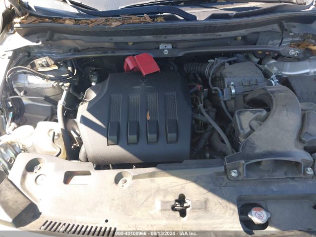 JA4AT4AA6JZ044814 Mitsubishi Eclipse Cross Le
