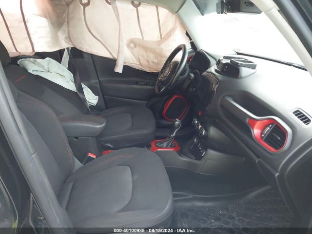 ZACCJBCT4FPB28403 Jeep Renegade Trailhawk