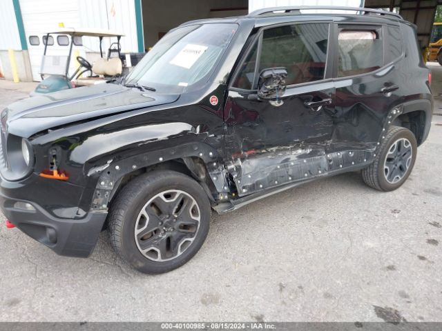 ZACCJBCT4FPB28403 Jeep Renegade Trailhawk