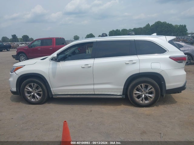 Toyota Highlander Xle V6 2015 5TDKKRFH5FS115039 Image 14