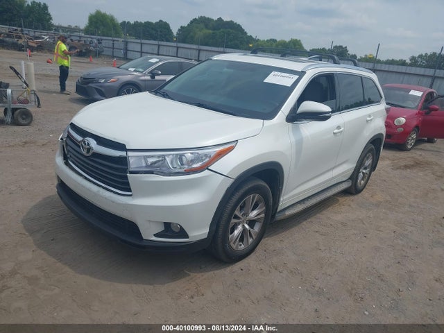 Toyota Highlander Xle V6 2015 5TDKKRFH5FS115039 Image 2