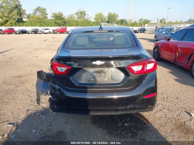 1G1BE5SM6J7242820 Chevrolet Cruze Lt Auto