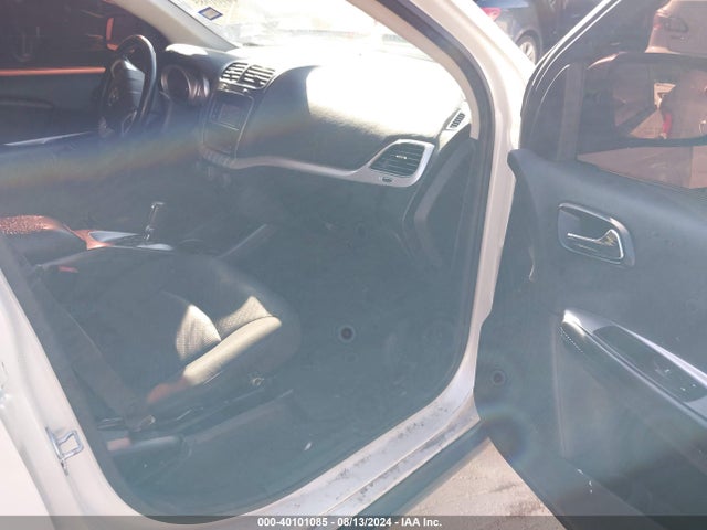 Dodge JOURNEY SE 2018 3C4PDCAB3JT527135 Image 5