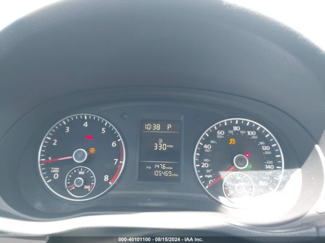 1VWAT7A34FC036047 Volkswagen Passat 1.8t Wolfsburg Edition