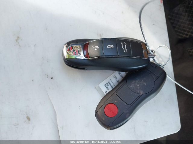 WP1AB2A52HLB17981 Porsche MACAN S