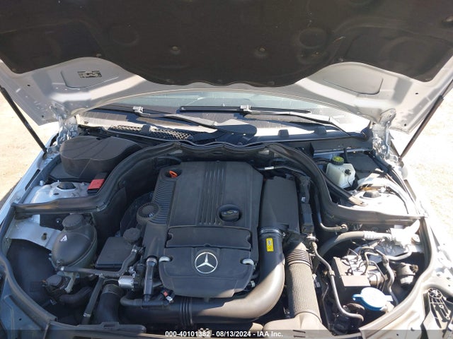 Aukcja sprzedaży 2012 Mercedes-benz C 250 Luxury/sport, vin: WDDGF4HB3CR219454, numer aukcji: 40101382