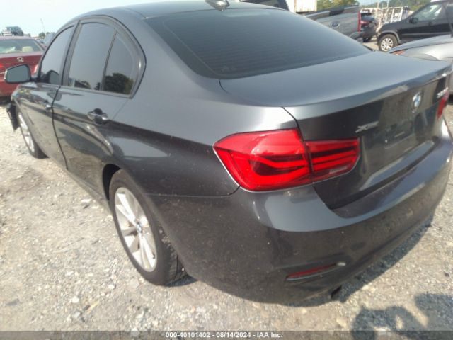 WBA8E5G58HNU42121 BMW 320i Xdrive