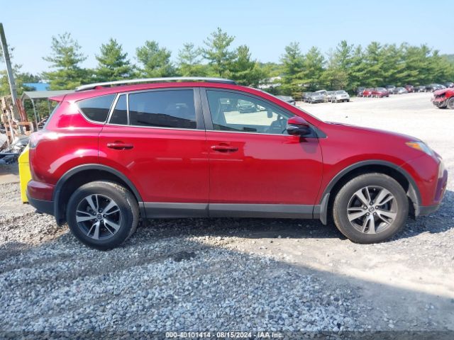 JTMRFREV1JD238609 Toyota Rav4 Xle