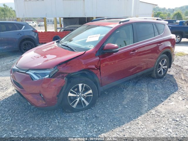JTMRFREV1JD238609 Toyota Rav4 Xle