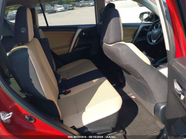JTMRFREV1JD238609 Toyota Rav4 Xle