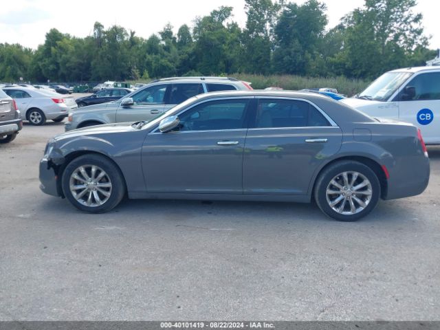 2C3CCAKG2JH165179 Chrysler 300 Limited Awd