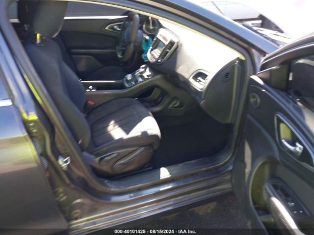1C3CCCABXGN127295 Chrysler 200 Limited