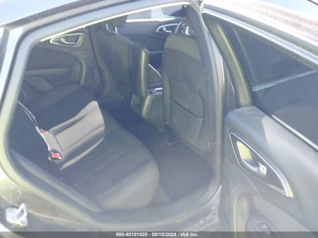 1C3CCCABXGN127295 Chrysler 200 Limited