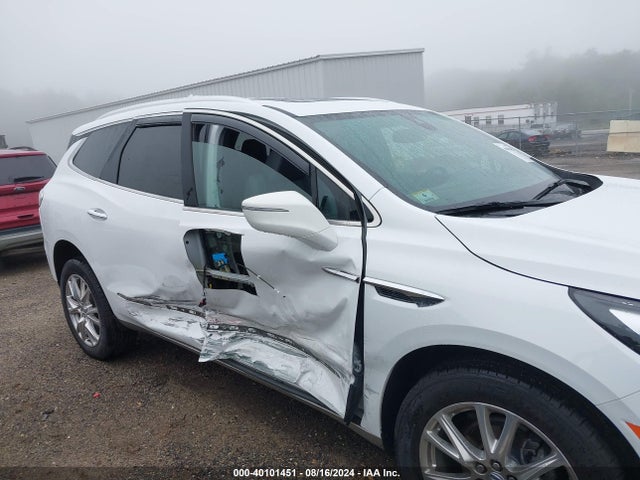5GAEVAKW3PJ234069 Buick Enclave Essence Awd