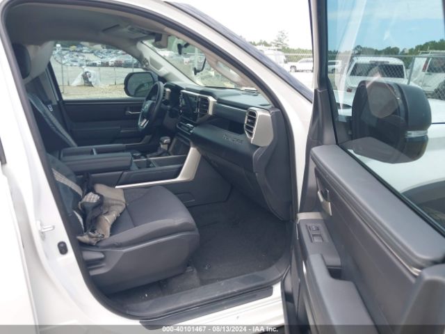 5TFLA5AB0NX018679 Toyota Tundra Sr5
