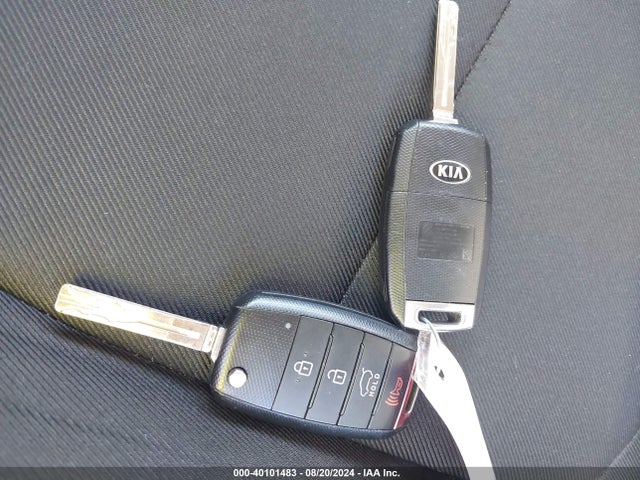 KIA SOUL + 2018 KNDJP3A57J7591111 Image 11
