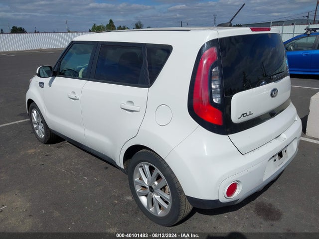 KIA SOUL + 2018 KNDJP3A57J7591111 Image 3
